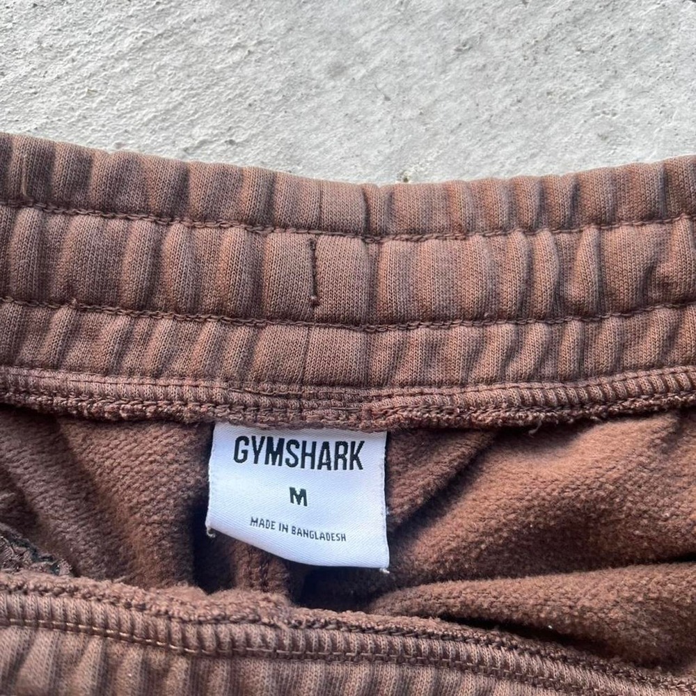 Brown Gymshark Joggers Essential - Picture 3 of 6